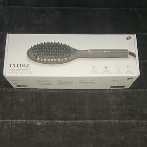 T3 Edge Hair Straightening Brush - Black and Copper